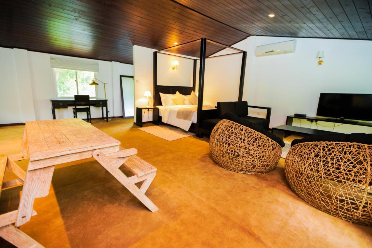 Villa Le Maas Tota Koslanda Buitenkant foto